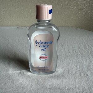 Vintage Johnson's Baby Oil 4 fl oz 2004 Bottle NEW & SEALED!